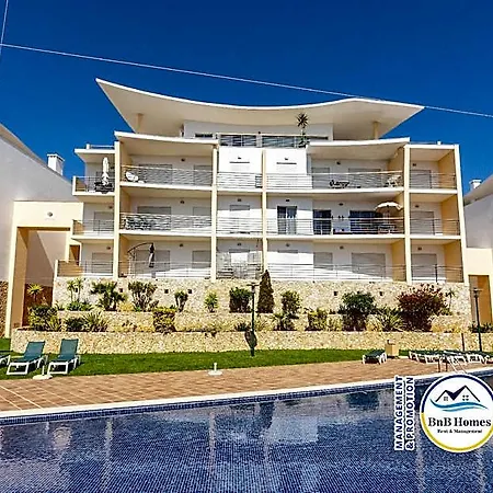 Homes With Huge Ocean View Terrace מלון